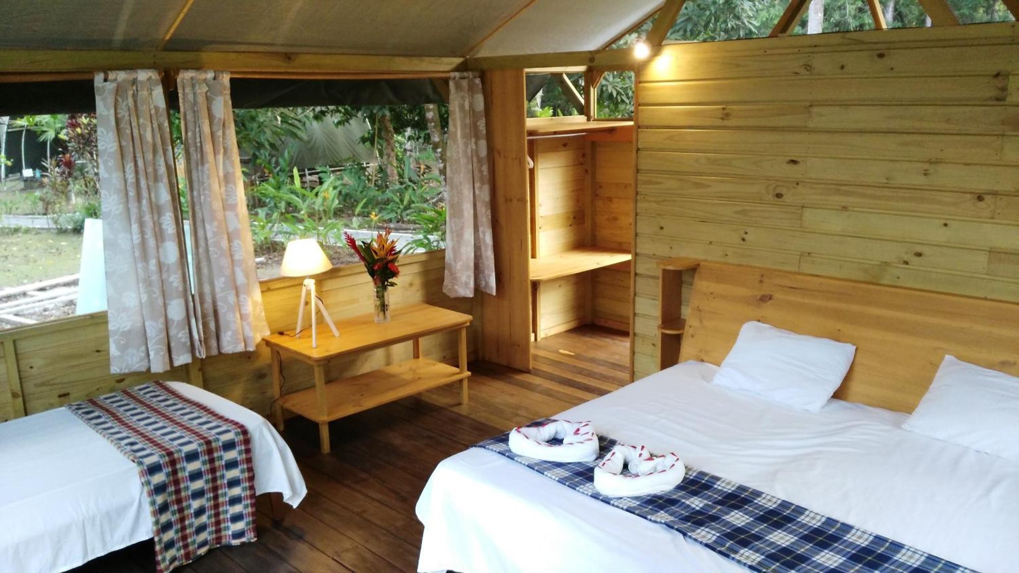 Lirio Lodge Barra de Pacuare Bilik gambar