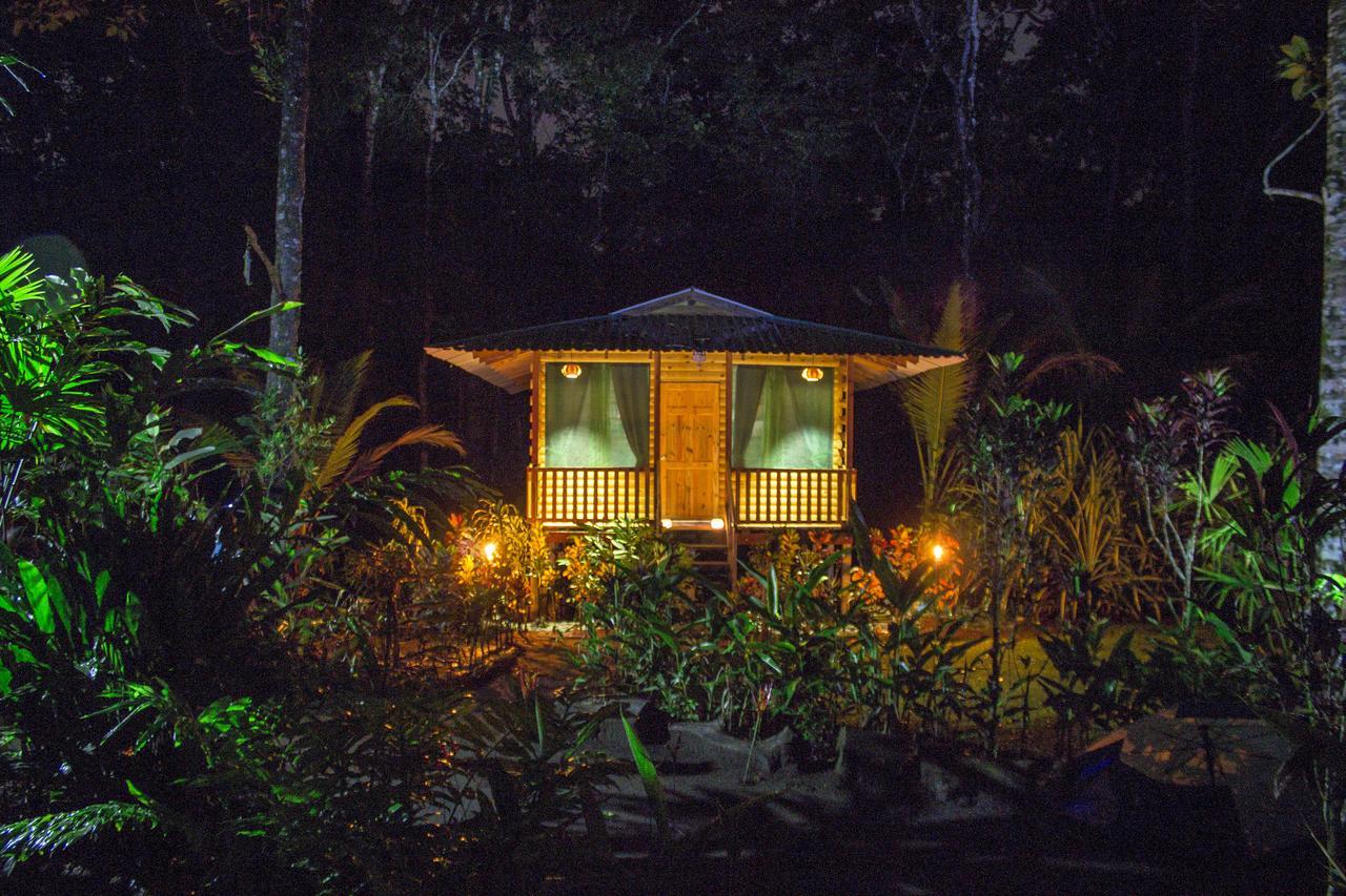 Lirio Lodge Barra de Pacuare Luaran gambar
